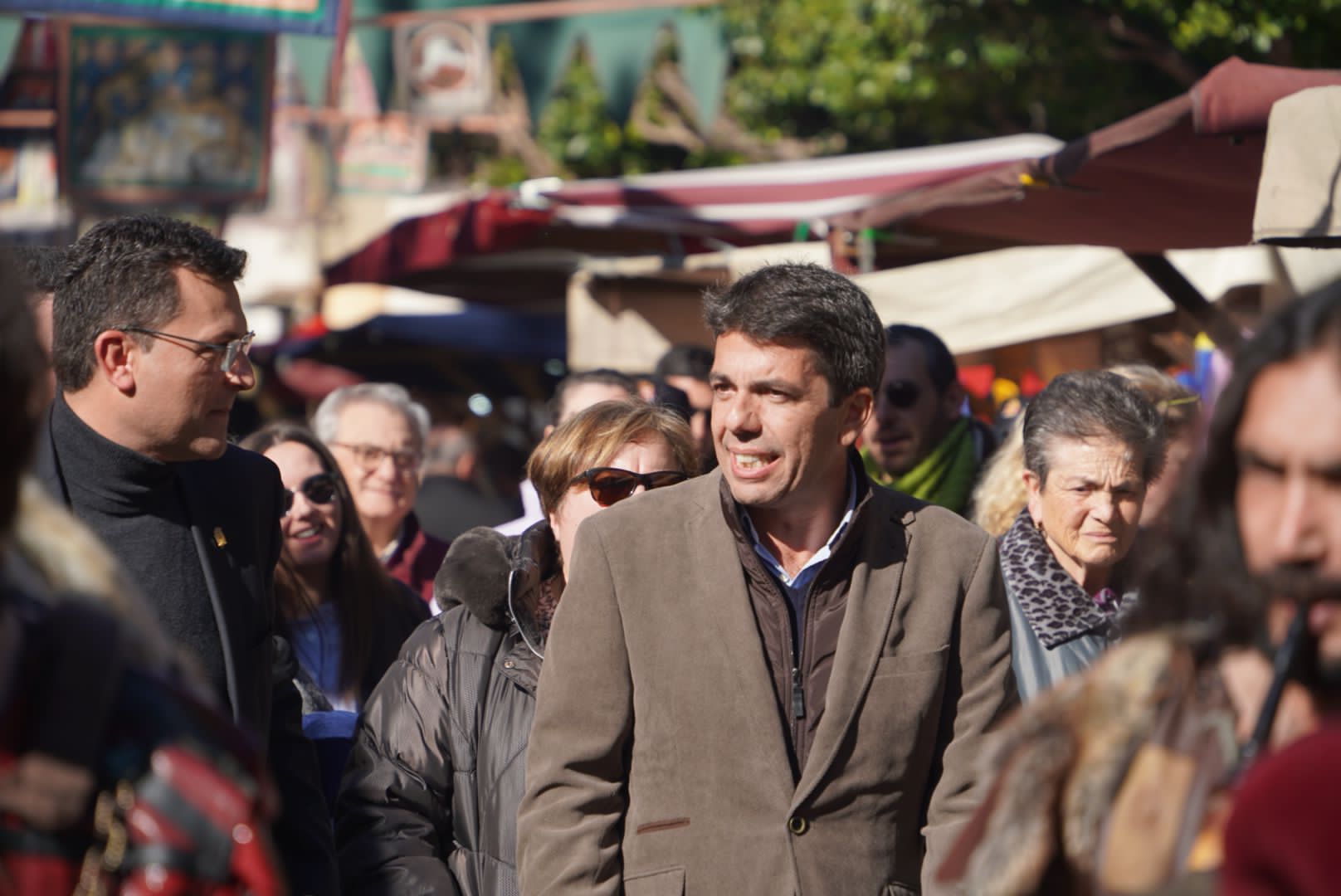 El presidente del Partido Popular de la Comunitat Valenciana, Carlos Mazón, visita Alfafar