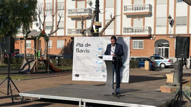 L'alcalde Fran López, a la presentació del Pla de Barris a Rafelbunyol