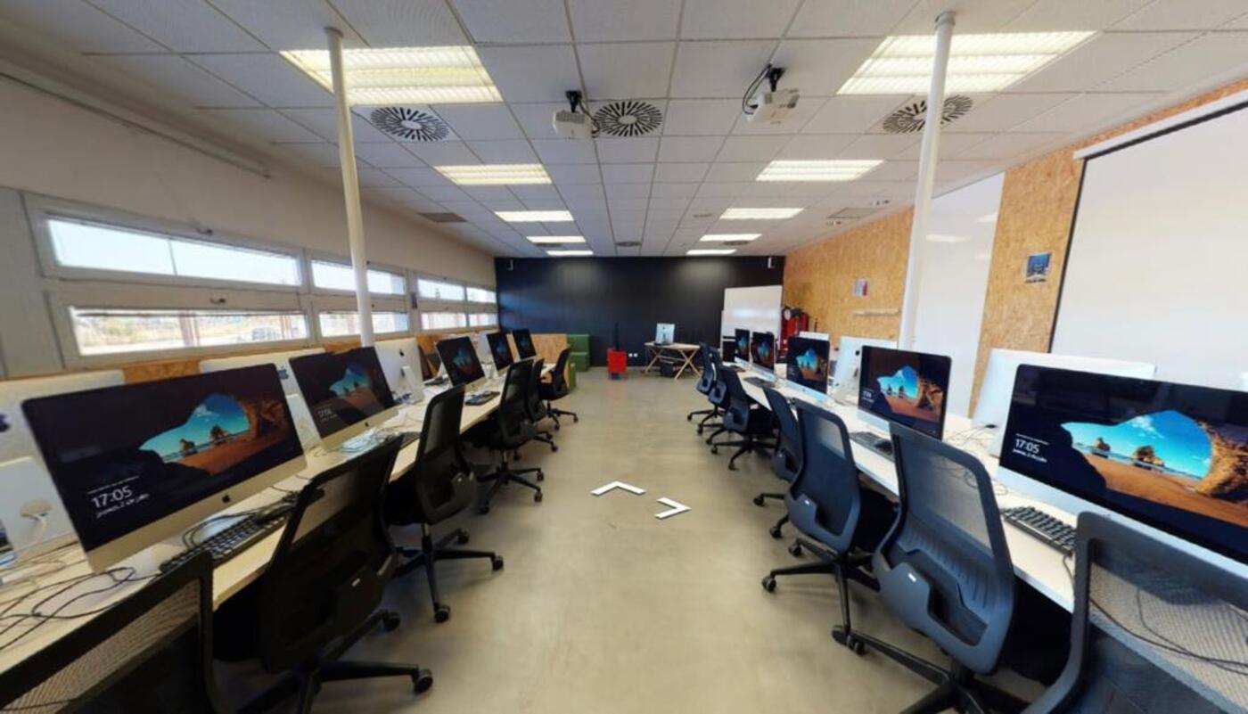 Aula de videojuegos en el actual complejo de Florida Universitària en Catarroja