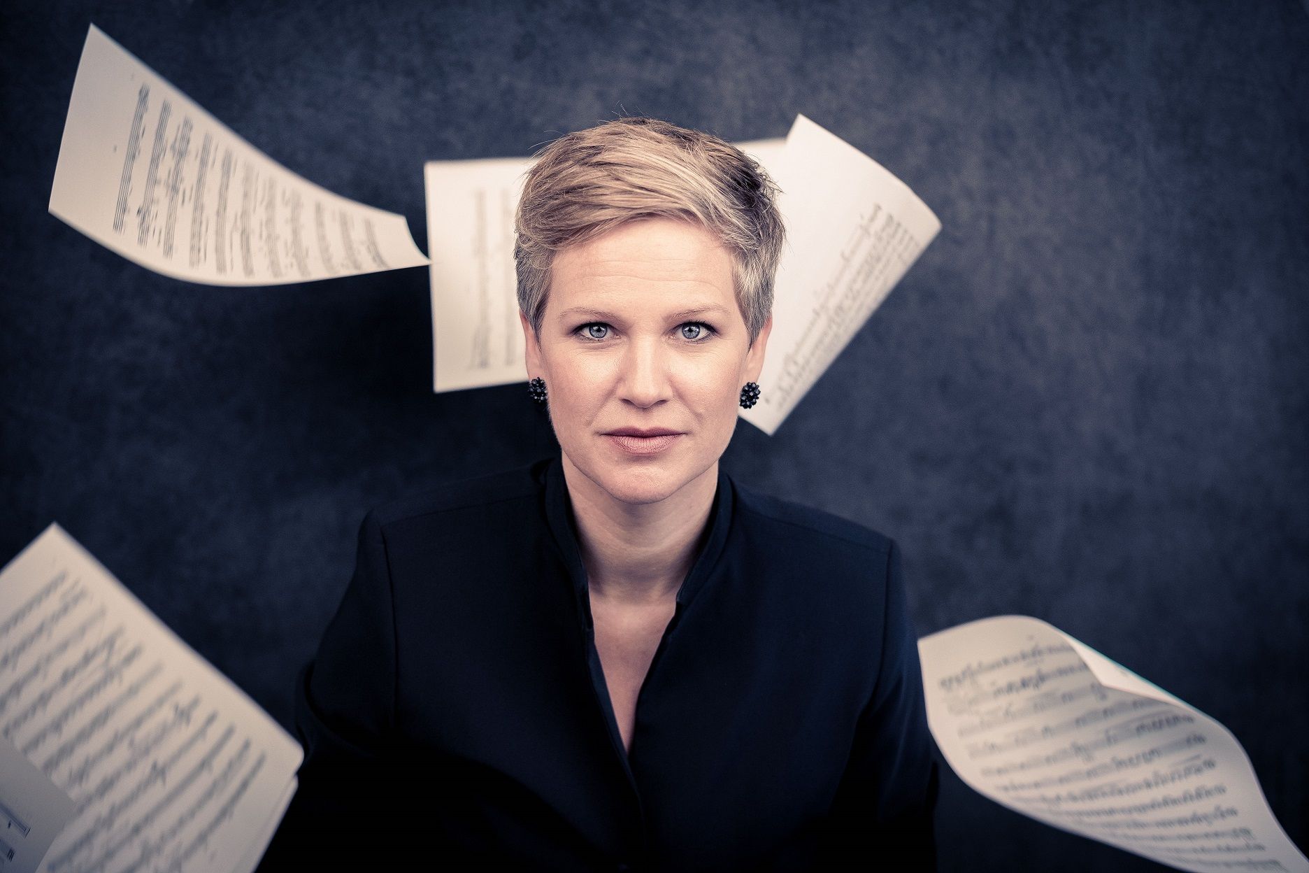  Anne Hinrichsen Bearbeitet, directora d'orquestra