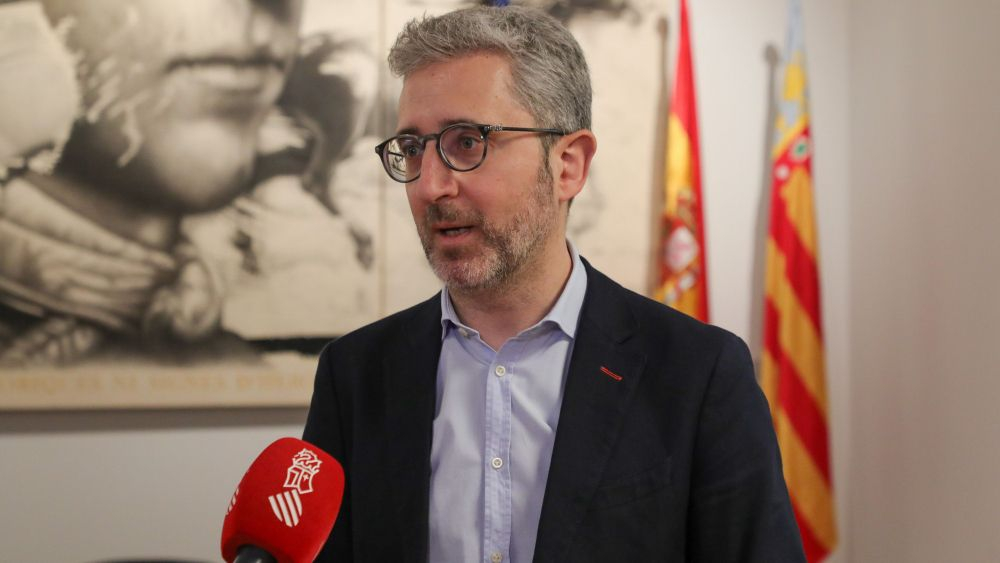 Imagen de archivo de Arcadi España en Les Corts Imagen de archivo de Arcadi España en Les Corts