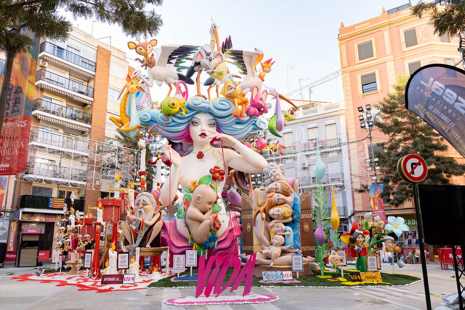 Falla Cuba - Literato Azorín 2023. Foto: Xisco Navarro