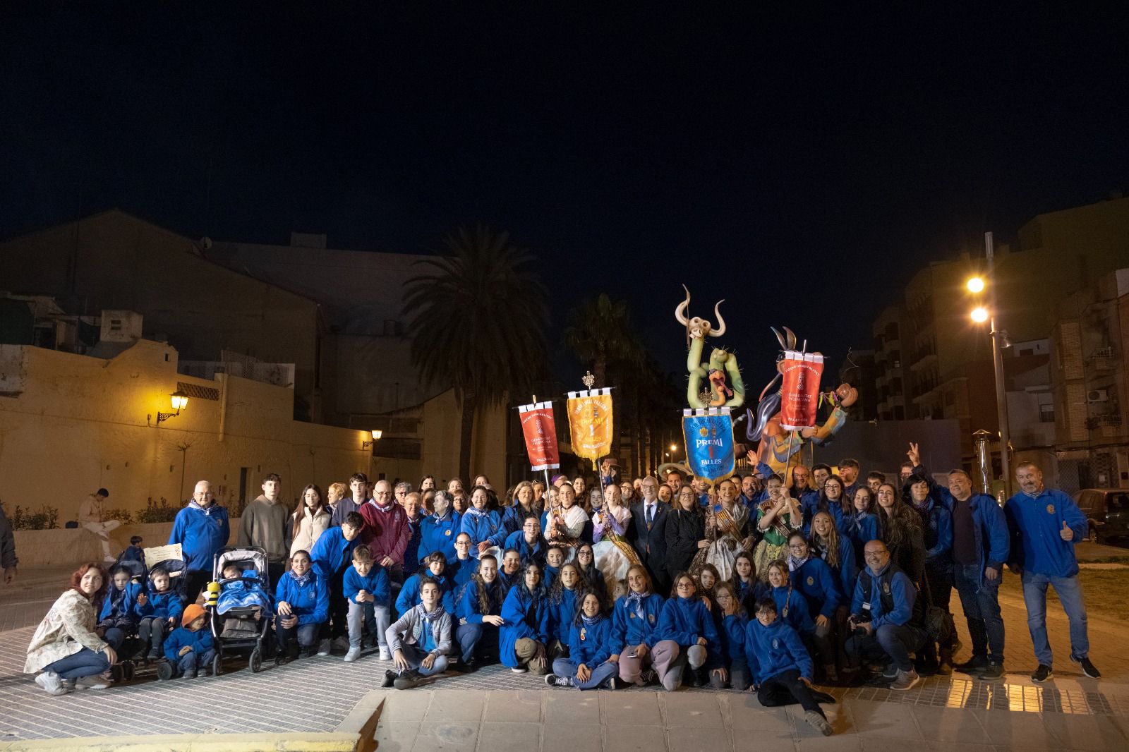 Integrants de la Falla El Poble, guanyadora a Alboraia