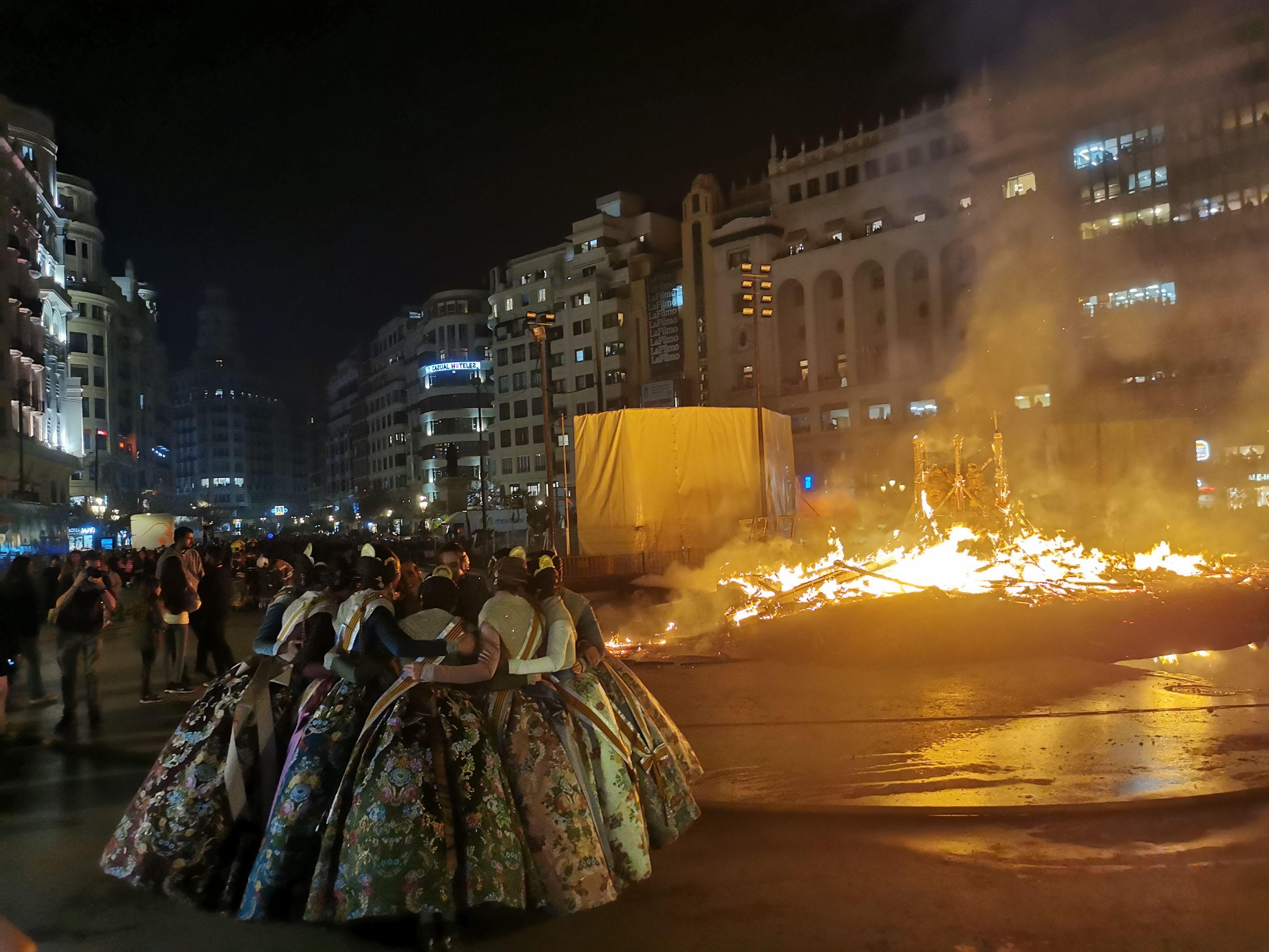 Així va ser la Cremà de la falla municipal de València 2023