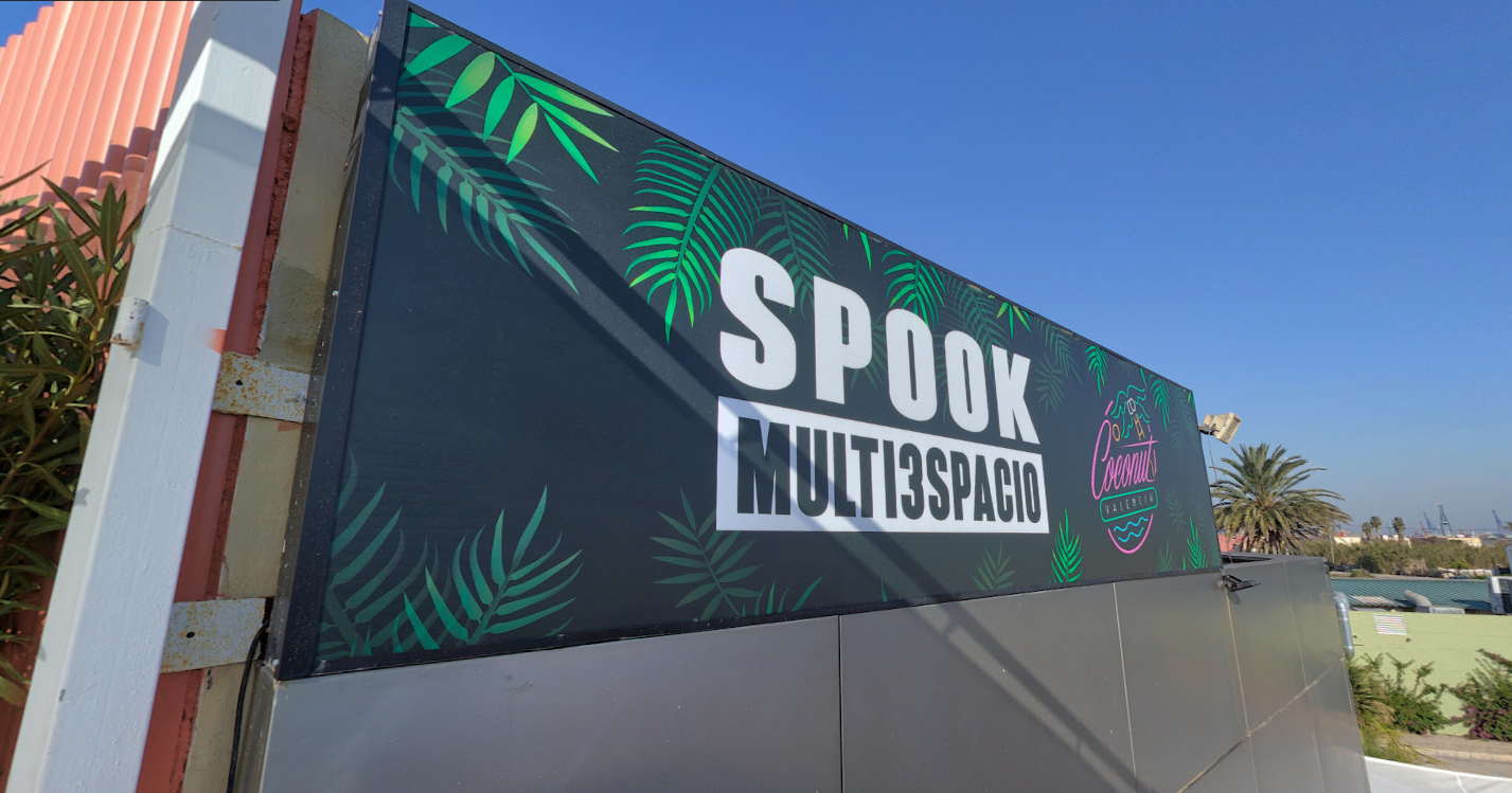 Exterior de la renovada discoteca Spook