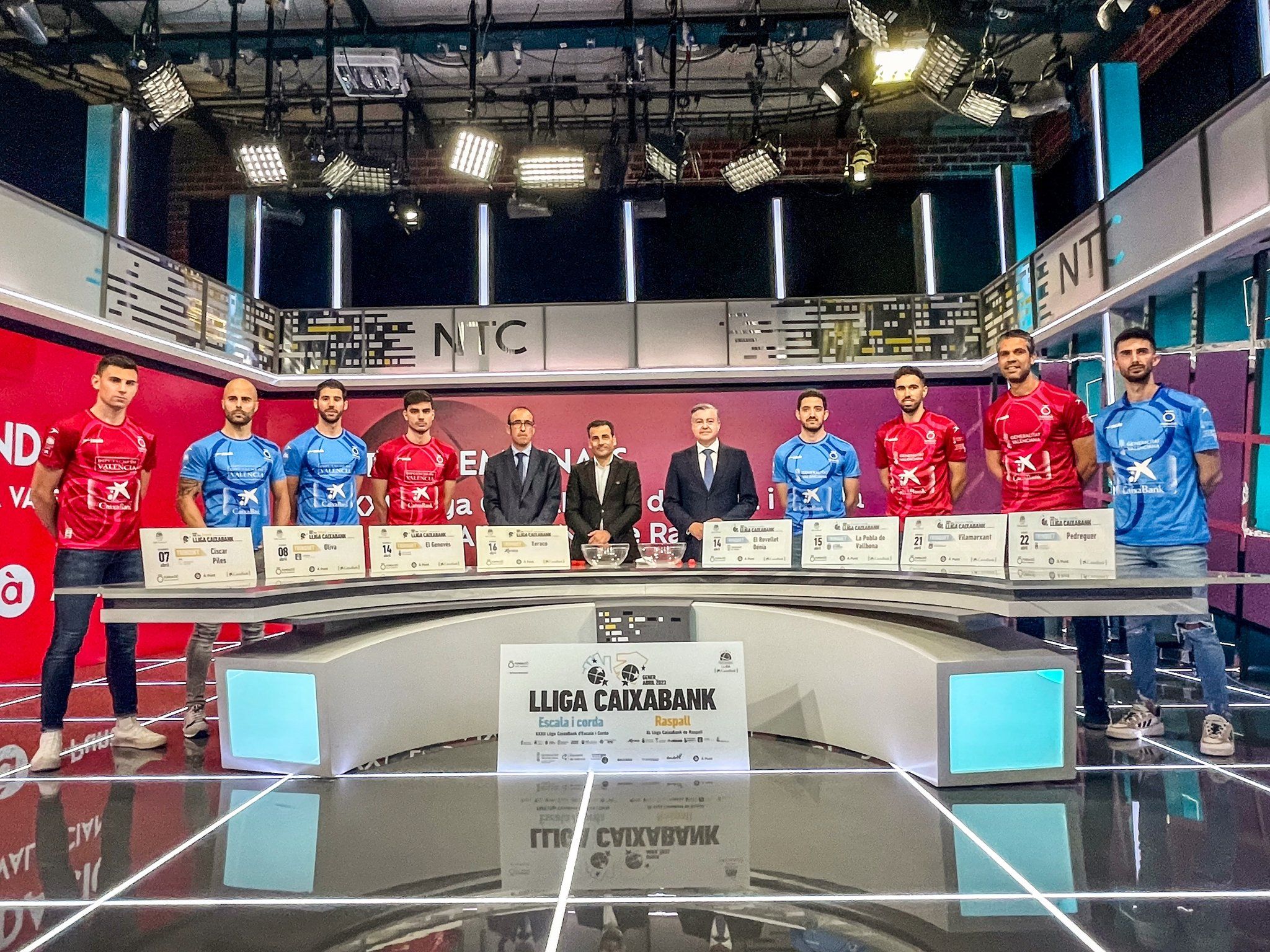 El sorteig de les semifinals s'ha celebrat en els estudis d'À Punt. - Funpival