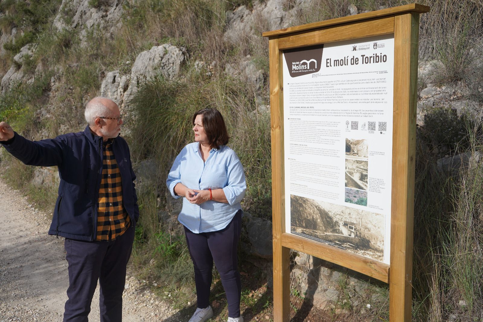 Visita concejala de Turismo por una de las rutas
