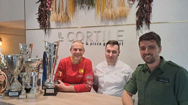 Tres dels pizzaioli del Grupo il Cortile que competiran en els campionats del món i Espanya