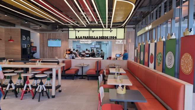 Interior del nuevo Burger King de Albal