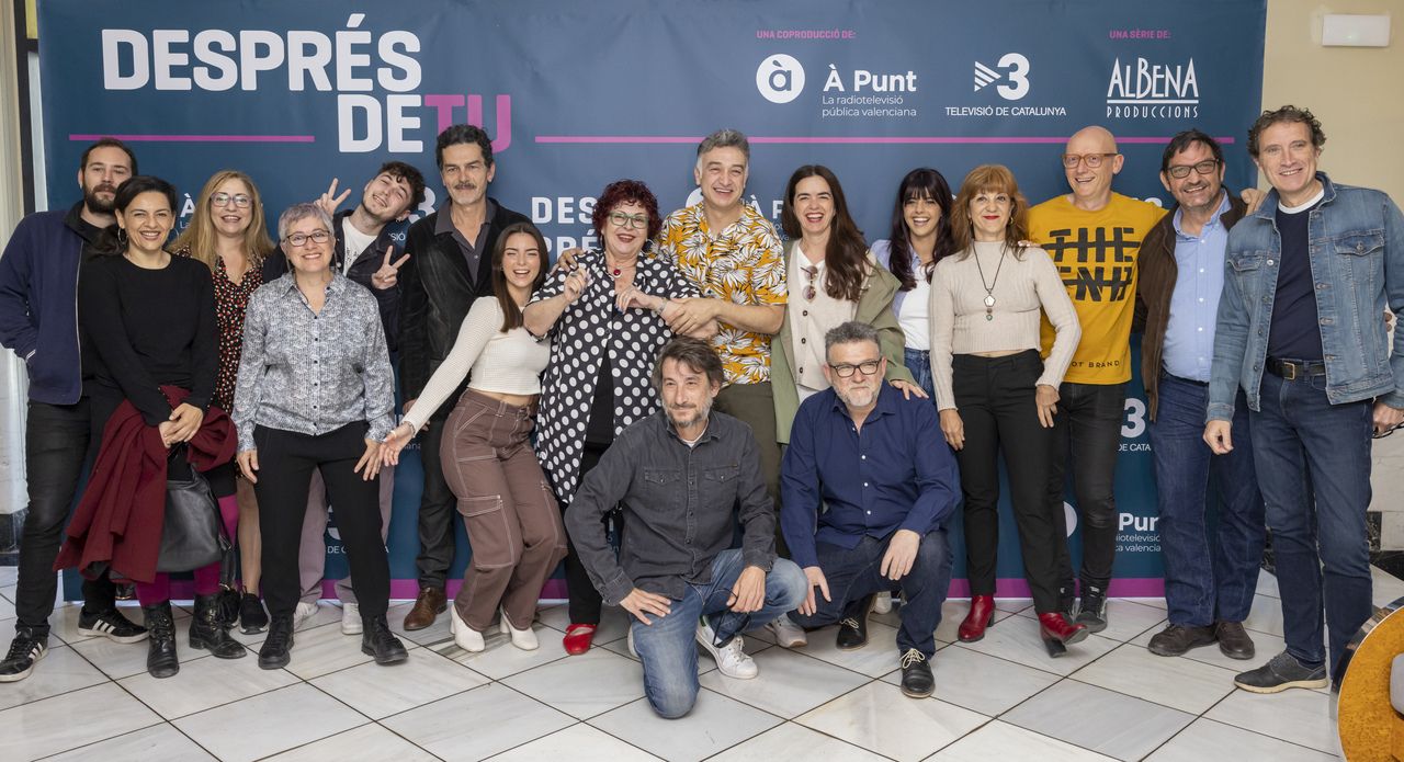 Reparto de la serie 'Desprès de tu' durante la presentación de la segunda temporada en la Filmoteca Valenciana
