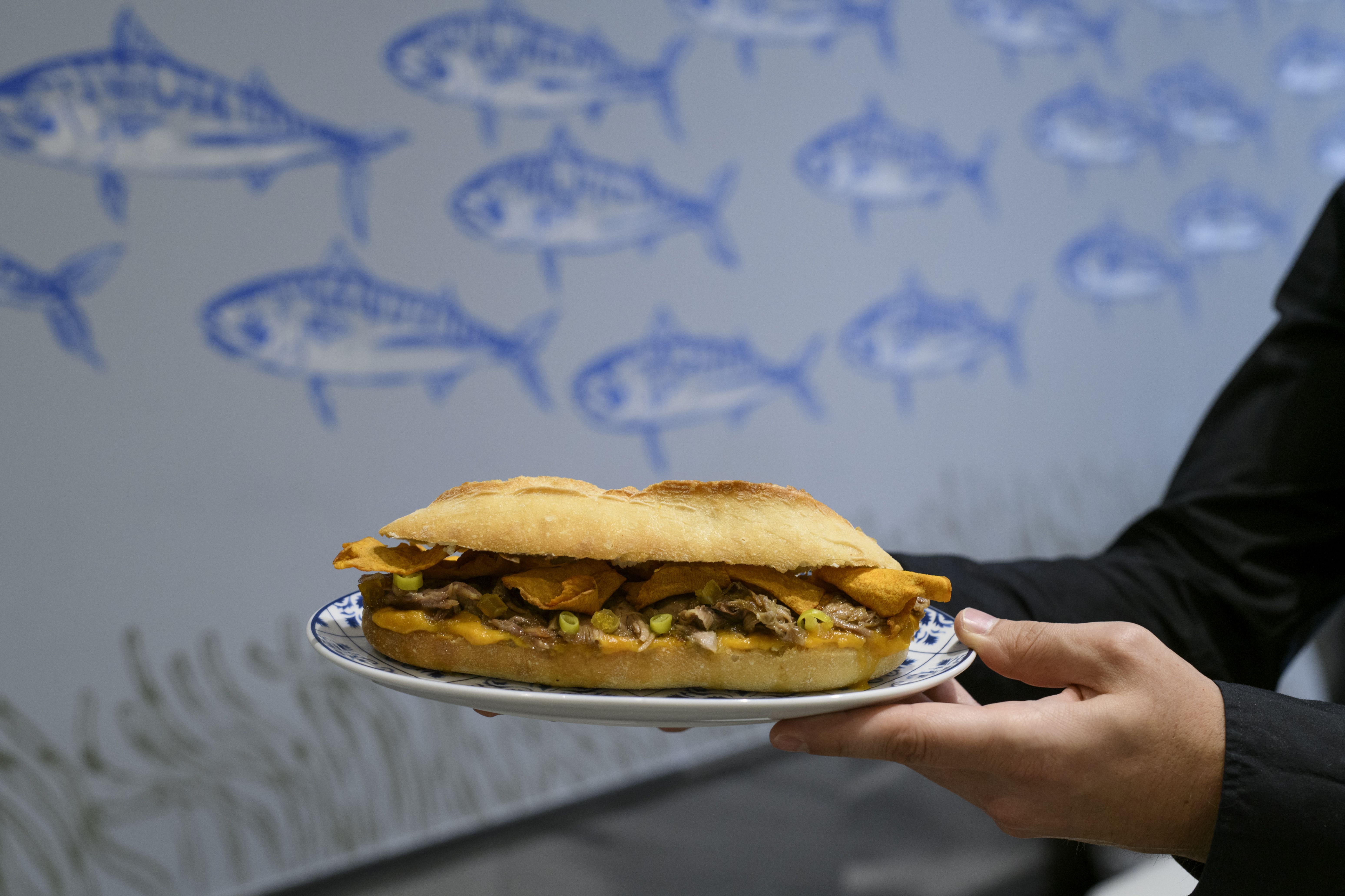 Entrepà 'El Paquito' en València - Alenar Bodega Mediterránea 