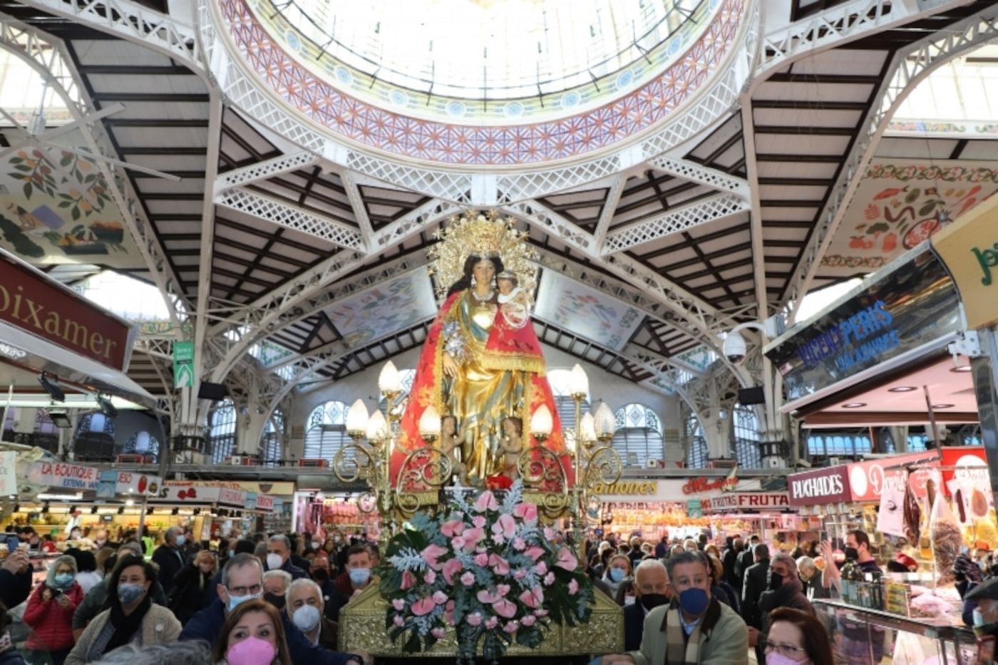 Virgen de los Desamparados en el Mercado Central de València