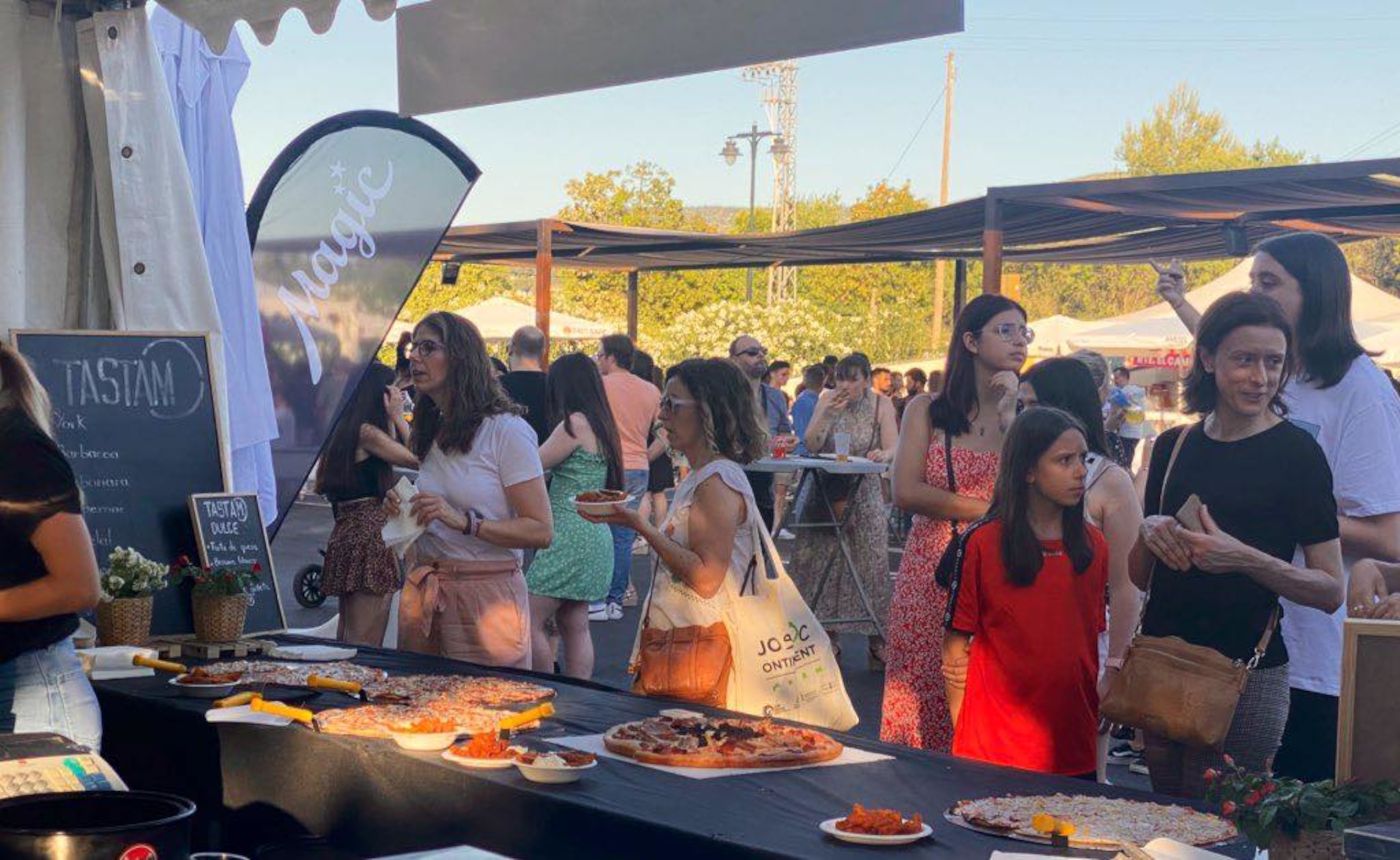 Feria Tiendas, Tapas y Rock de Ontinyent, gran feria comercial, gastronómica y musical