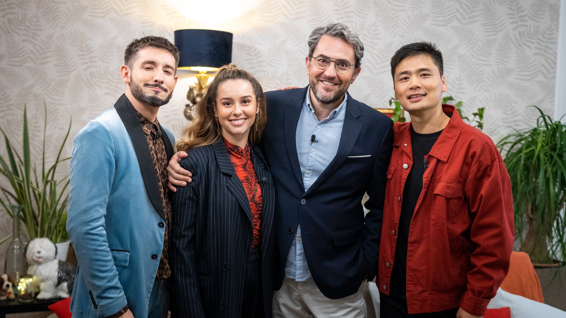 L’actriu valenciana Paula Usero i el presentador d’À Punt i filòleg xinés Hu Zhao són la singular parella que participa en La vida al Màxim