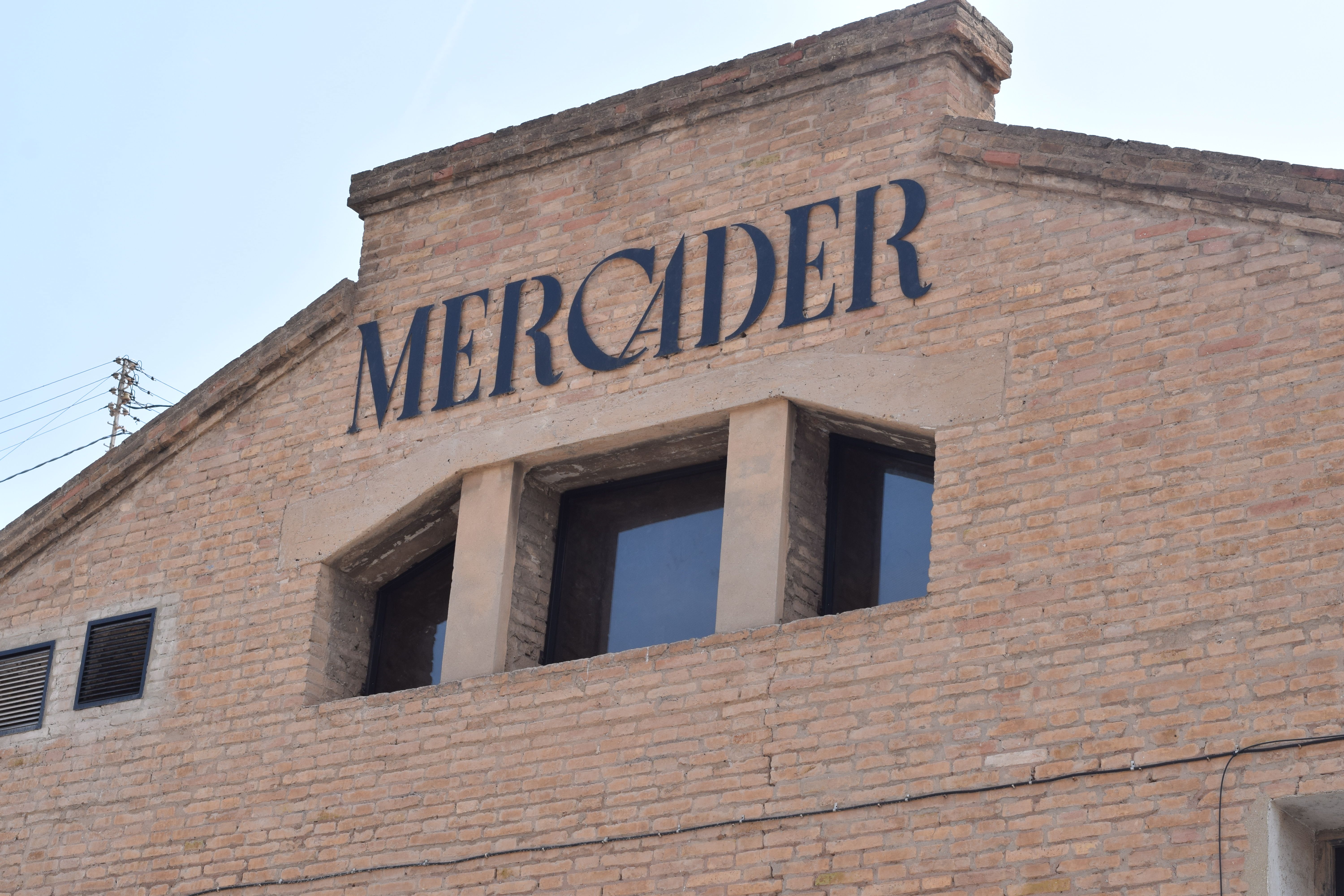 Mercader, uno spazio di unione tra gastronomia e patrimonio industriale nel cuore di Cabaniel