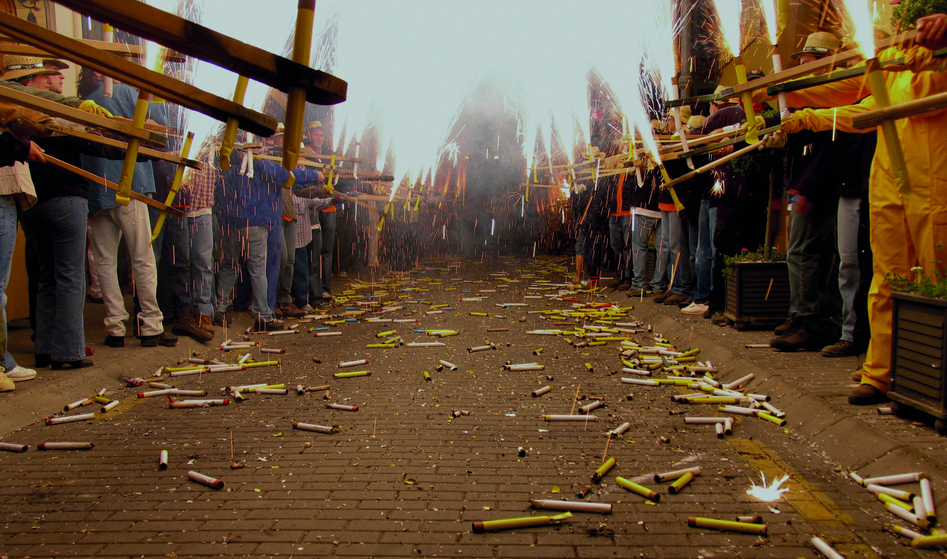 Un moment de la 'Baixà del Crist' d'Aldaia