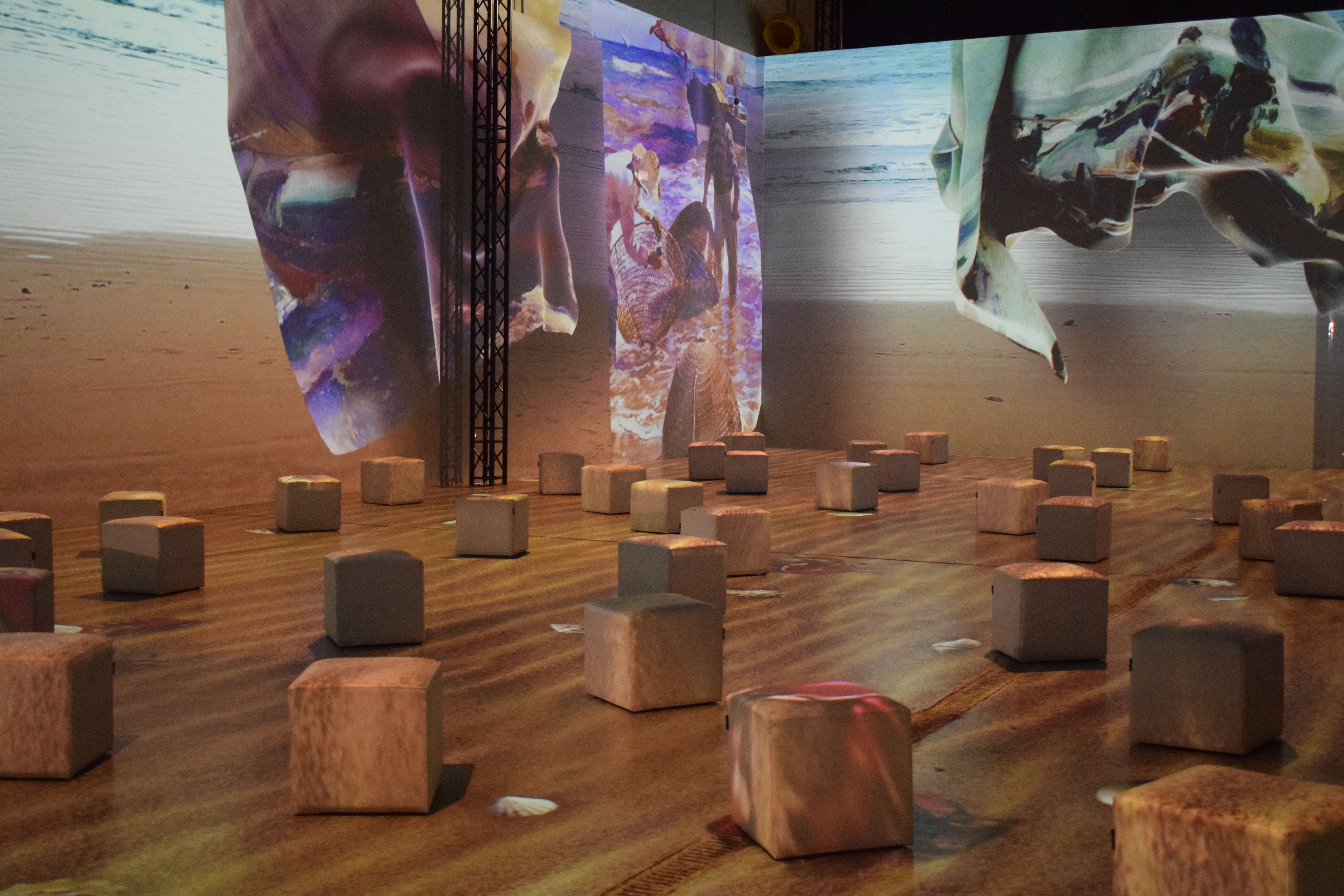 Sala de projeccions de l'exposició