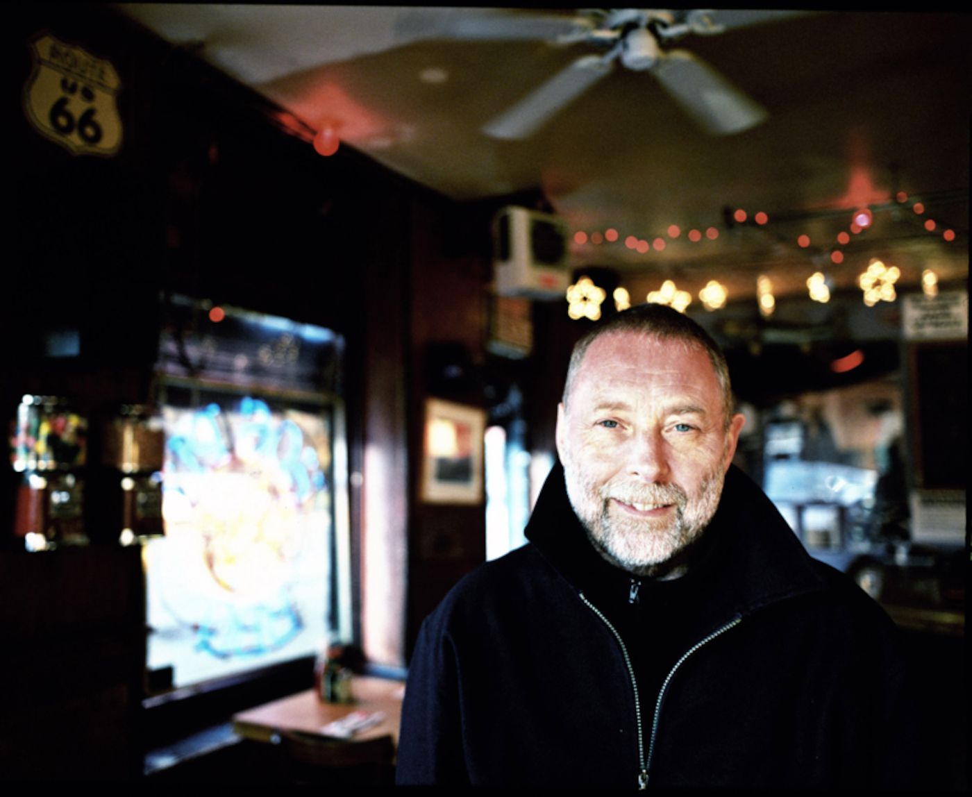 El compositor y bajista Dave Holland 