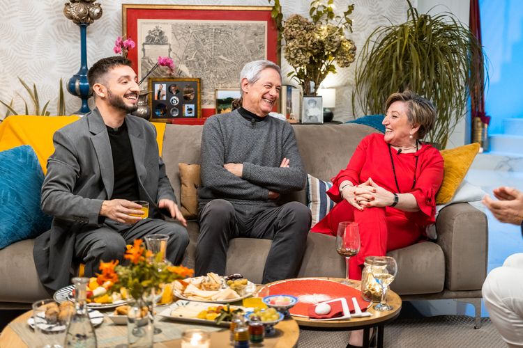 Josema Yuste, actor y humorista, y Ana Lluch, oncóloga, en el programa 'La vida al Màxim' 