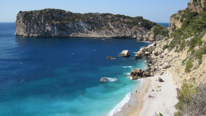 Cala Ambolo (Federación Nacional de Naturismo)