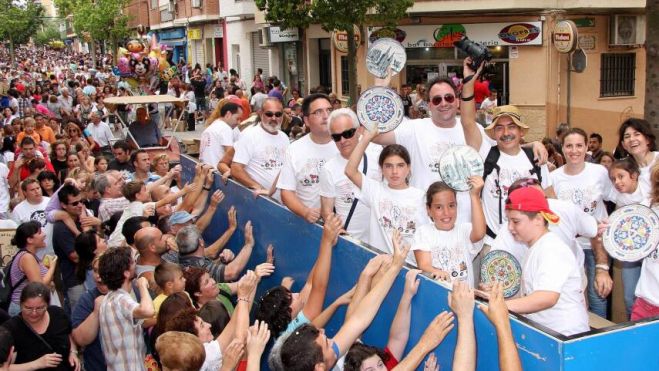 Cabalgata de la Cerámica en Manises (Ayuntamiento de Manises) Cabalgata de la Cerámica en Manises (Ayuntamiento de Manises)