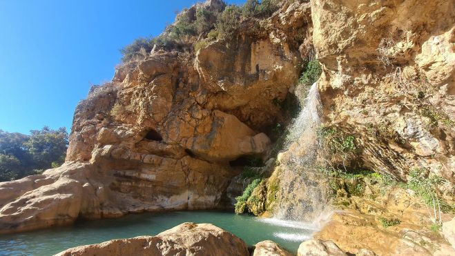 Cueva de las Palomas, en el municipio de Yátova Cueva de las Palomas, en el municipio de Yátova