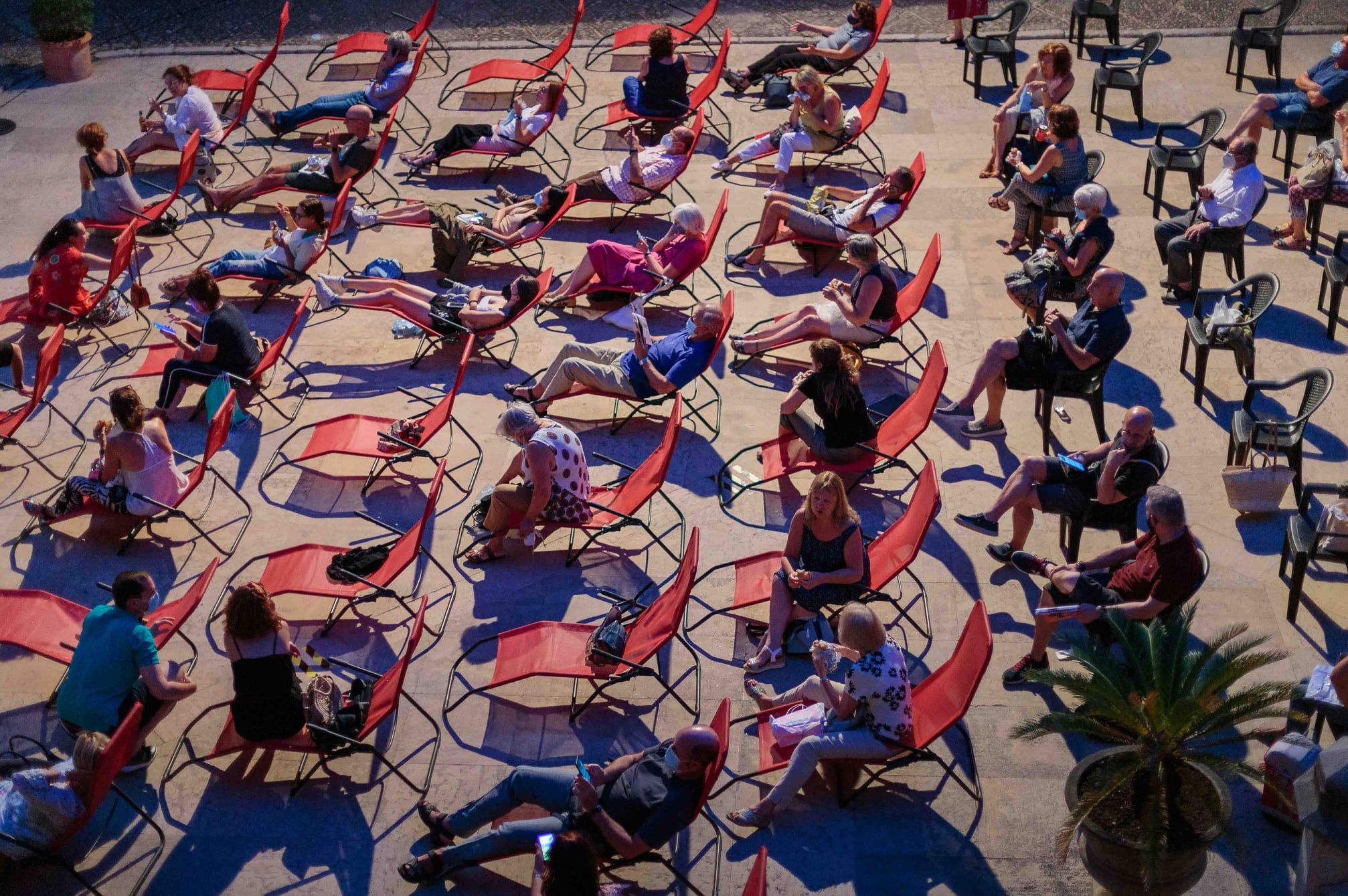 'Cine Pot' de Gandia, en el Pati d'Armes del Palau Ducal dels Borja (Imatge: Facebook de l'Ajuntament de Gandia)