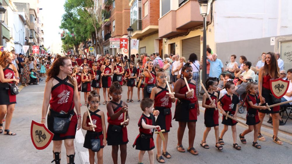 La entrada infantil de los Moros y Cristianos de Torrent 2023, en imágenes La entrada infantil de los Moros y Cristianos de Torrent 2023, en imágenes