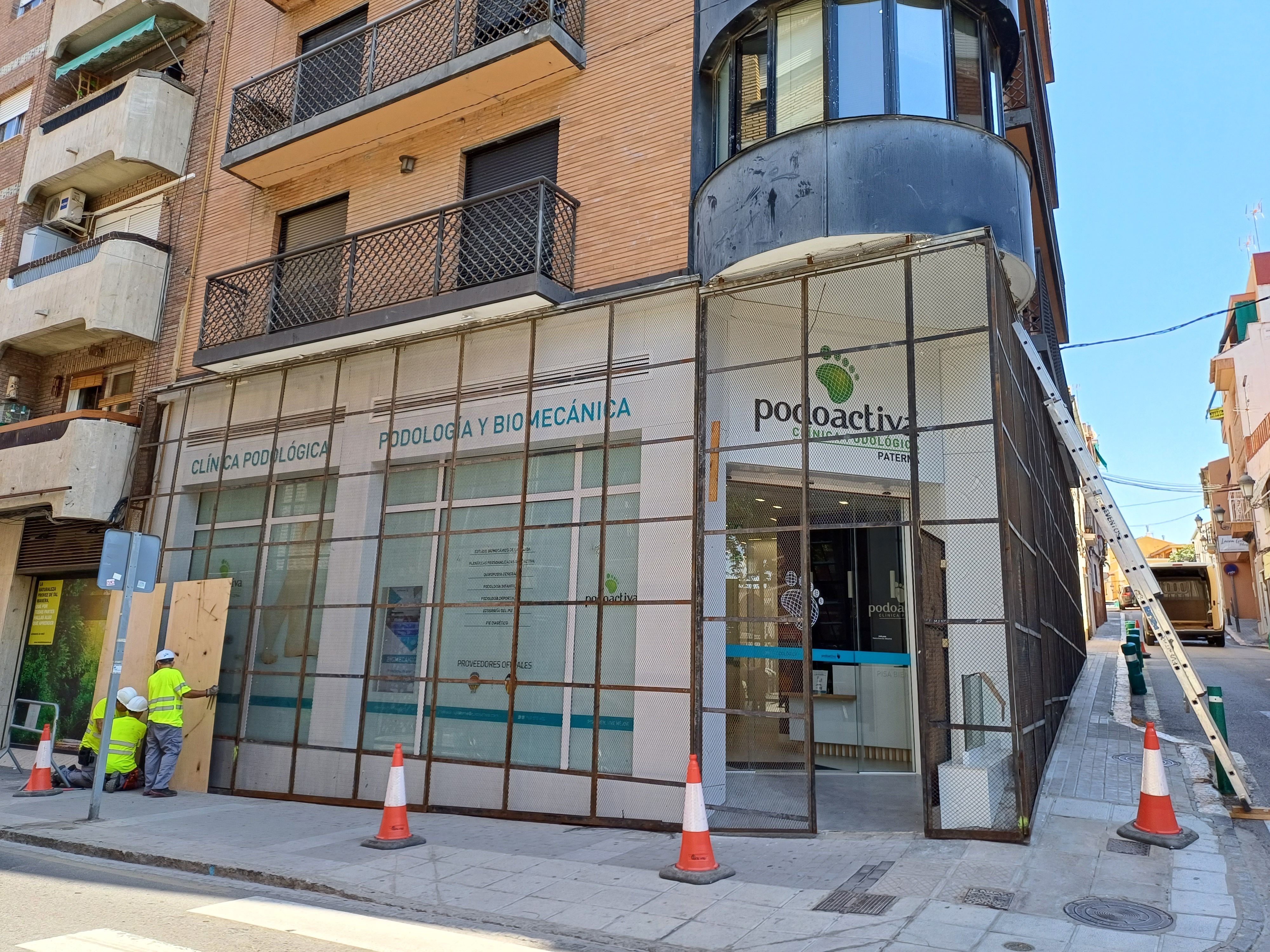 Muntatge d'enreixat per a la Cordà a Paterna