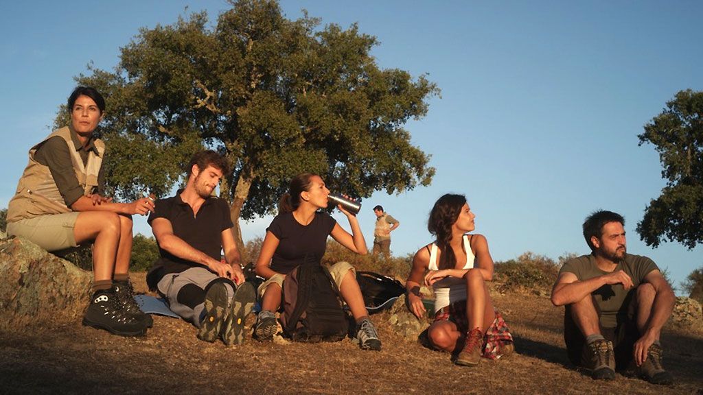 À Punt estrena su cartelera de agosto el viernes con '6 motivos para dudar de tus amigos'