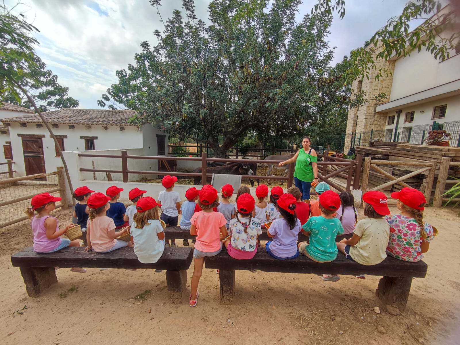 Excursió a un altre municipi realitzada a l'Escola d'Estiu de Paterna 2023
