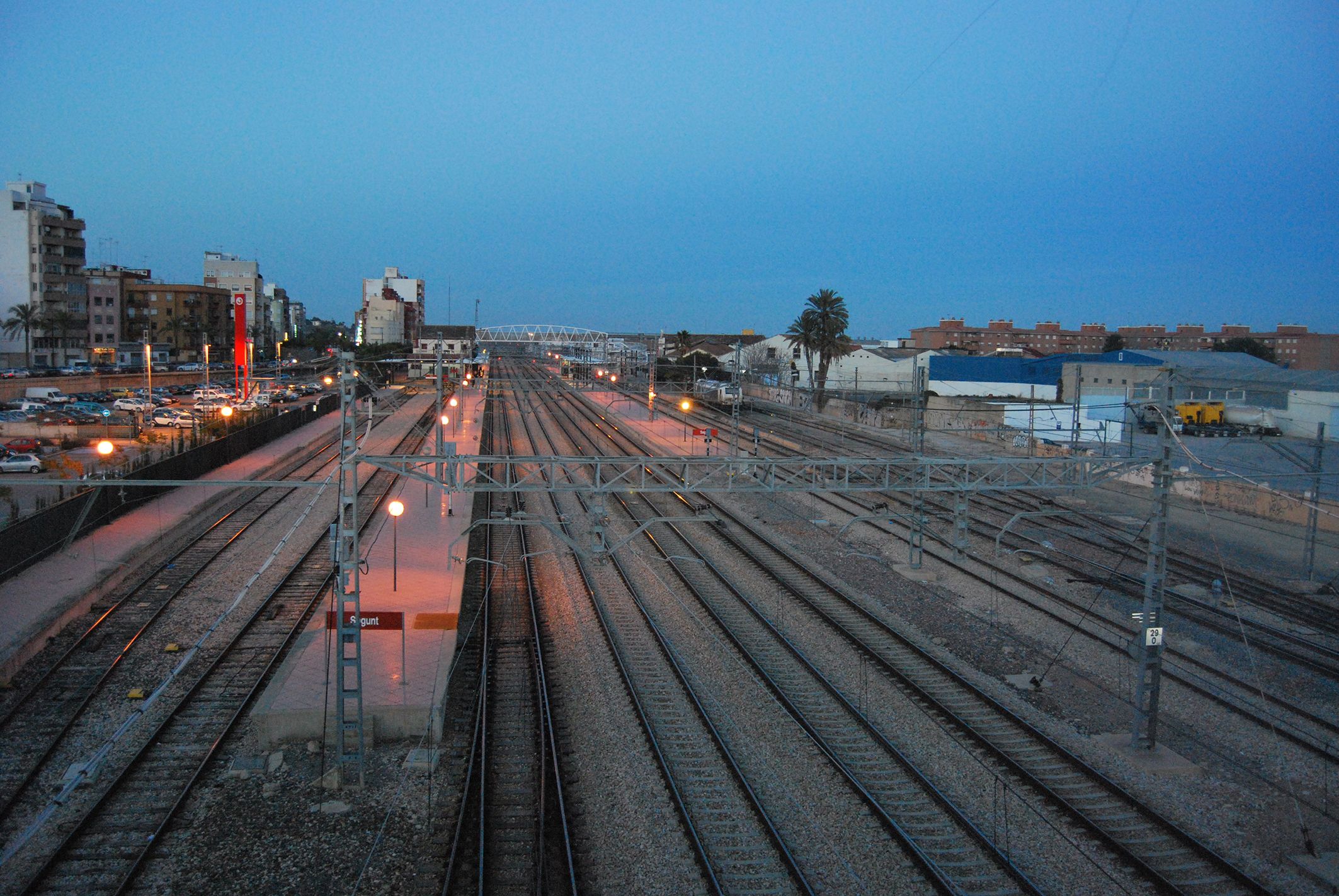  Vies del ferrocarril de Sagunt