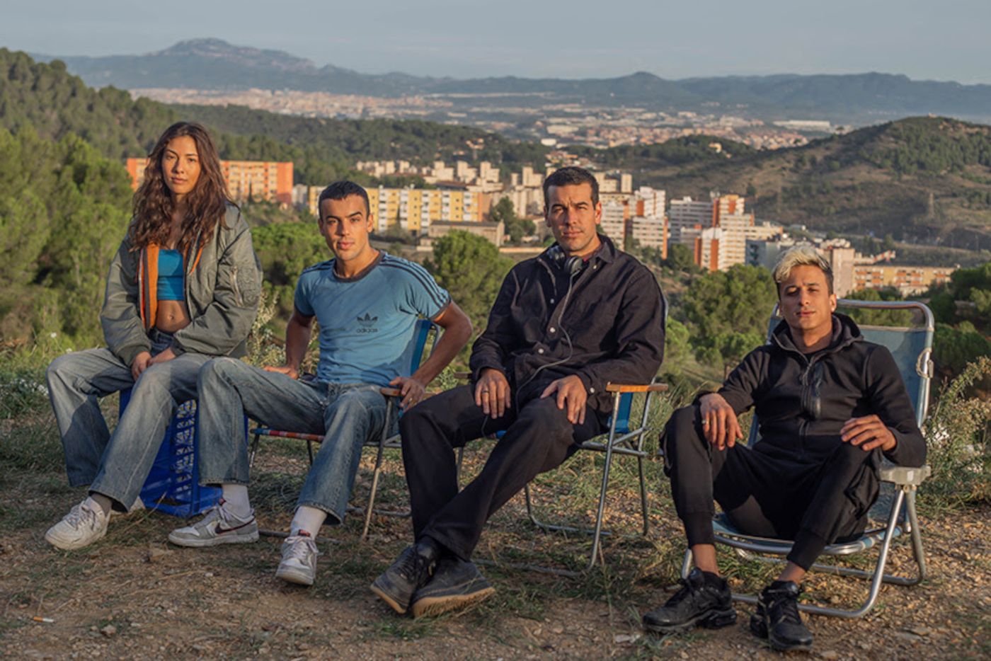 Mario Casas, junto a Óscar Casas, Candela González y Farid Bechara