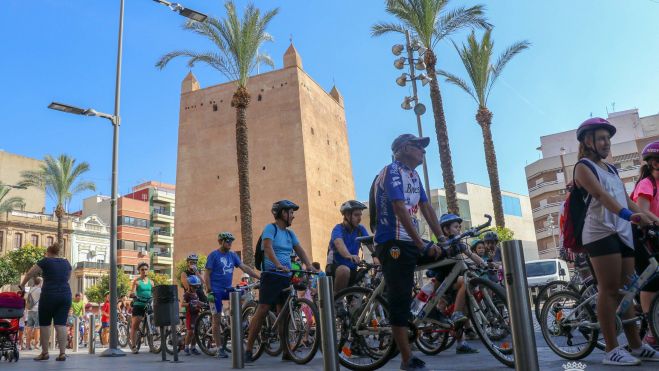 Participantes en una de las actividades de la Semana Europea de la Movilidad de Torrent 2022