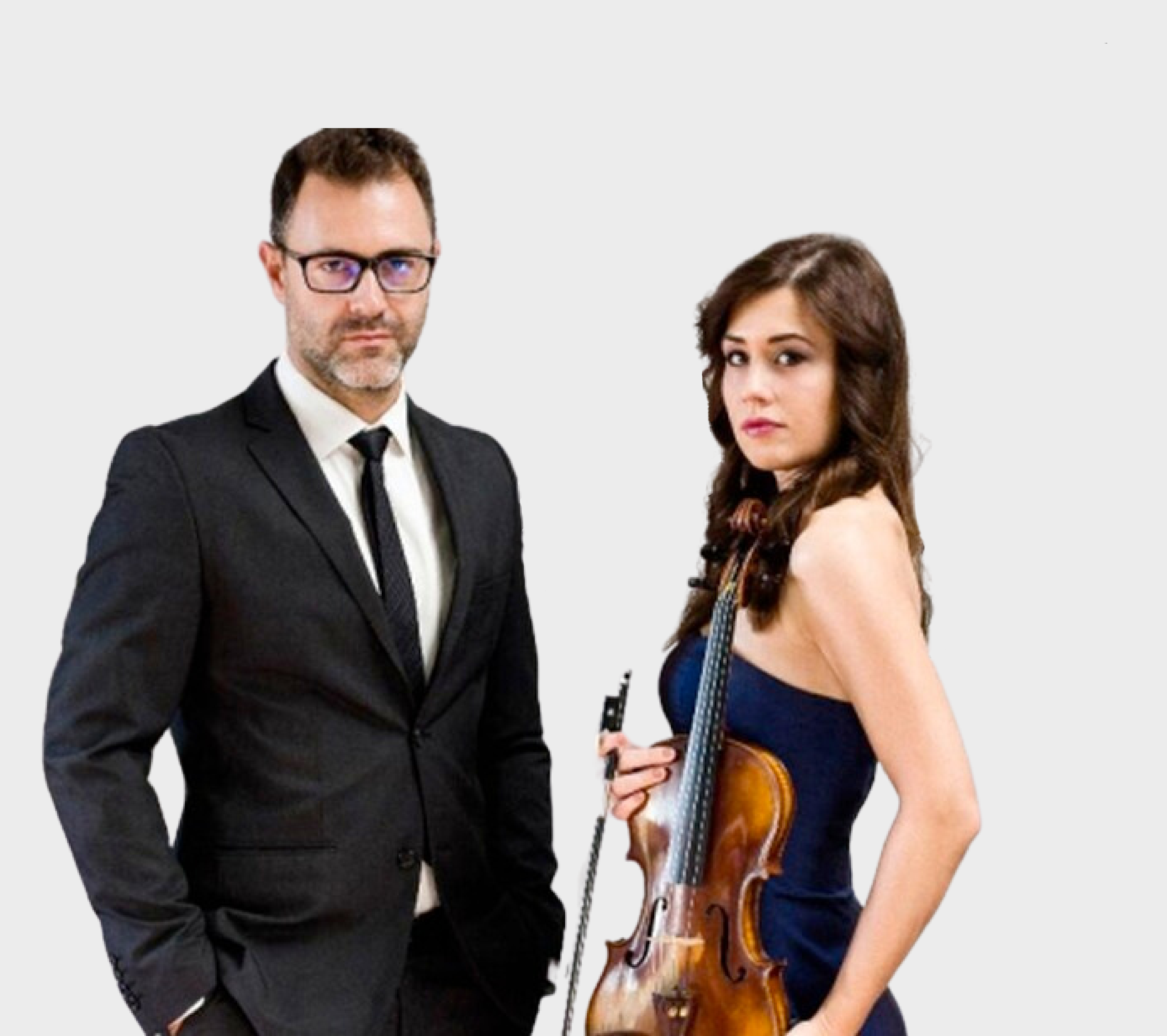 La violinista Dina Jipa y el pianista Stefan Doniga