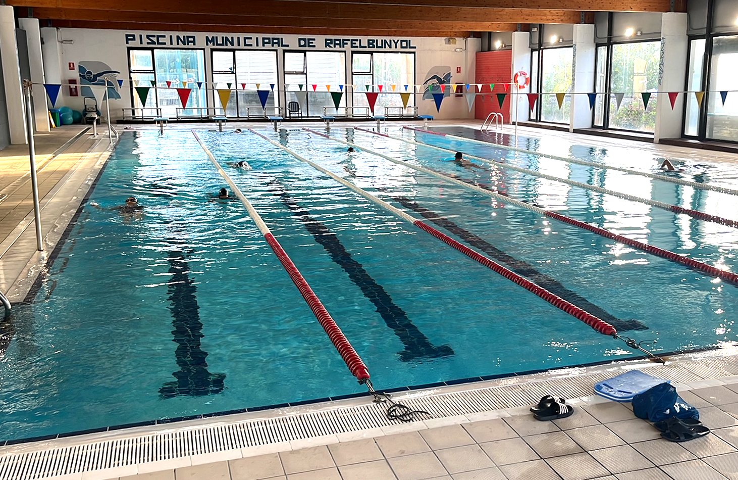 Piscina cubierta de Rafelbunyol