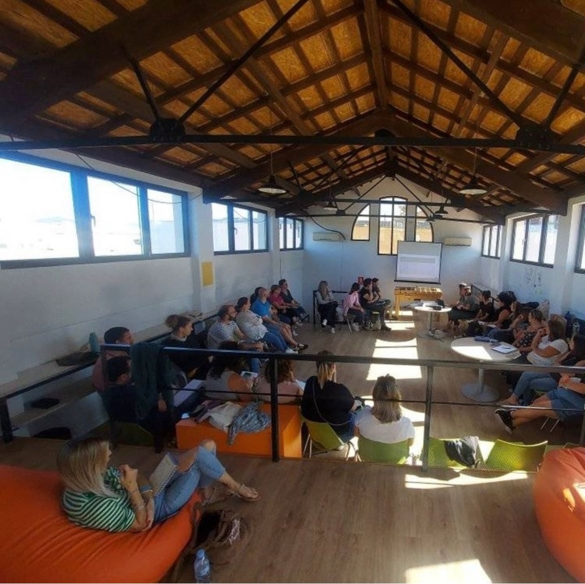 Encuentro técnicos comarcales de Juventud en Foios