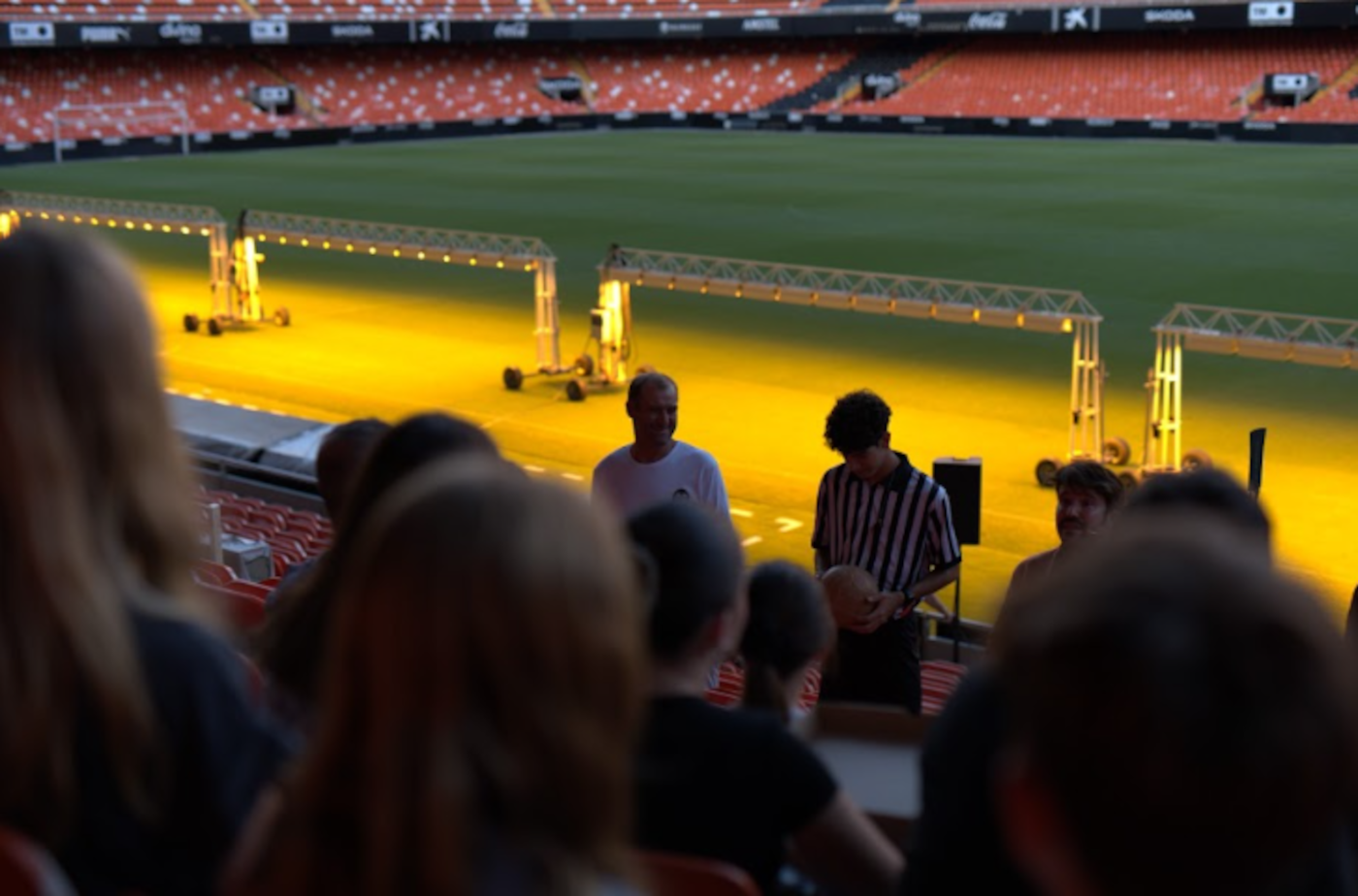 Joc de detectius a Mestalla