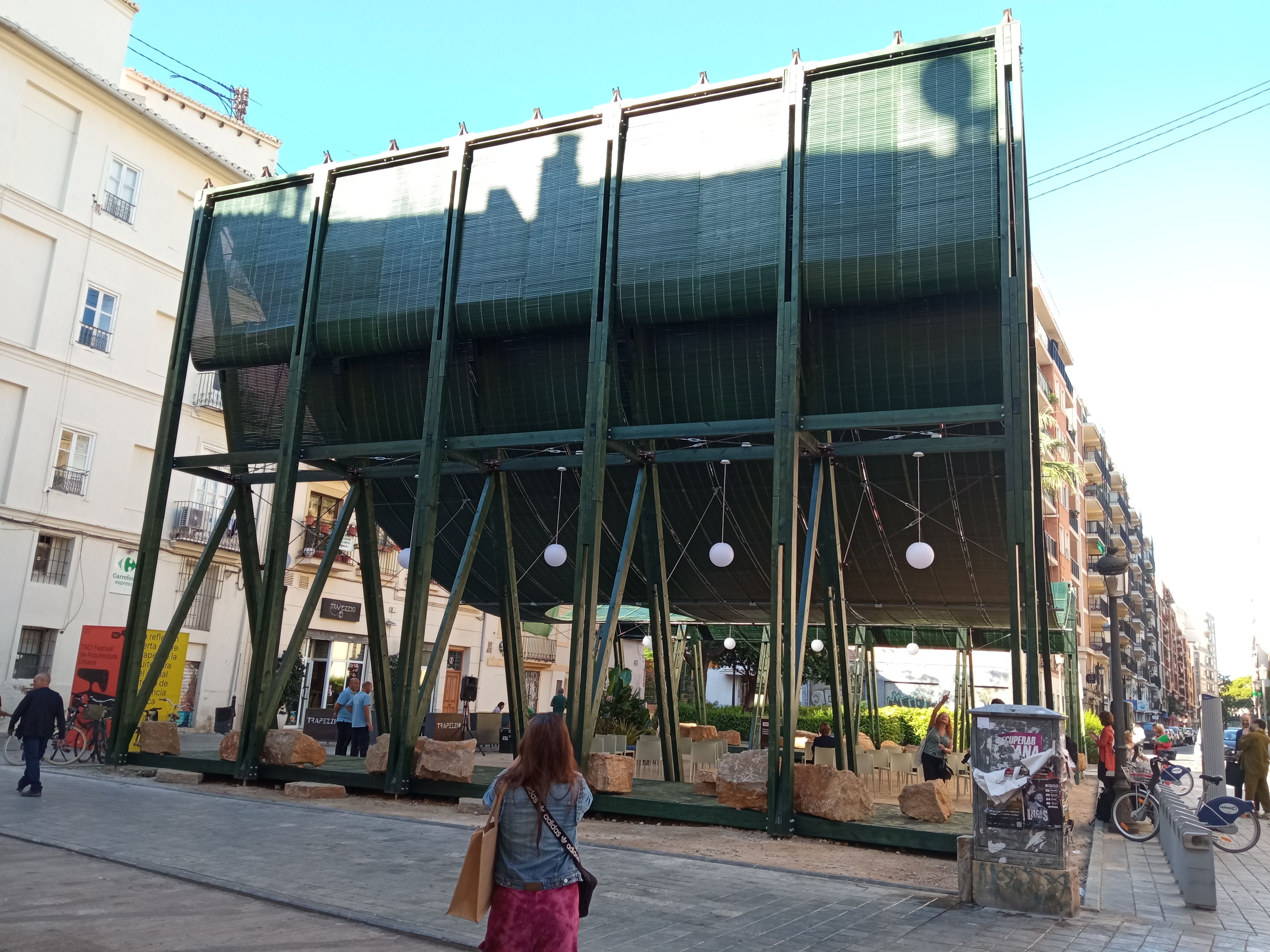 Així és la persiana gegant del festival TAC!