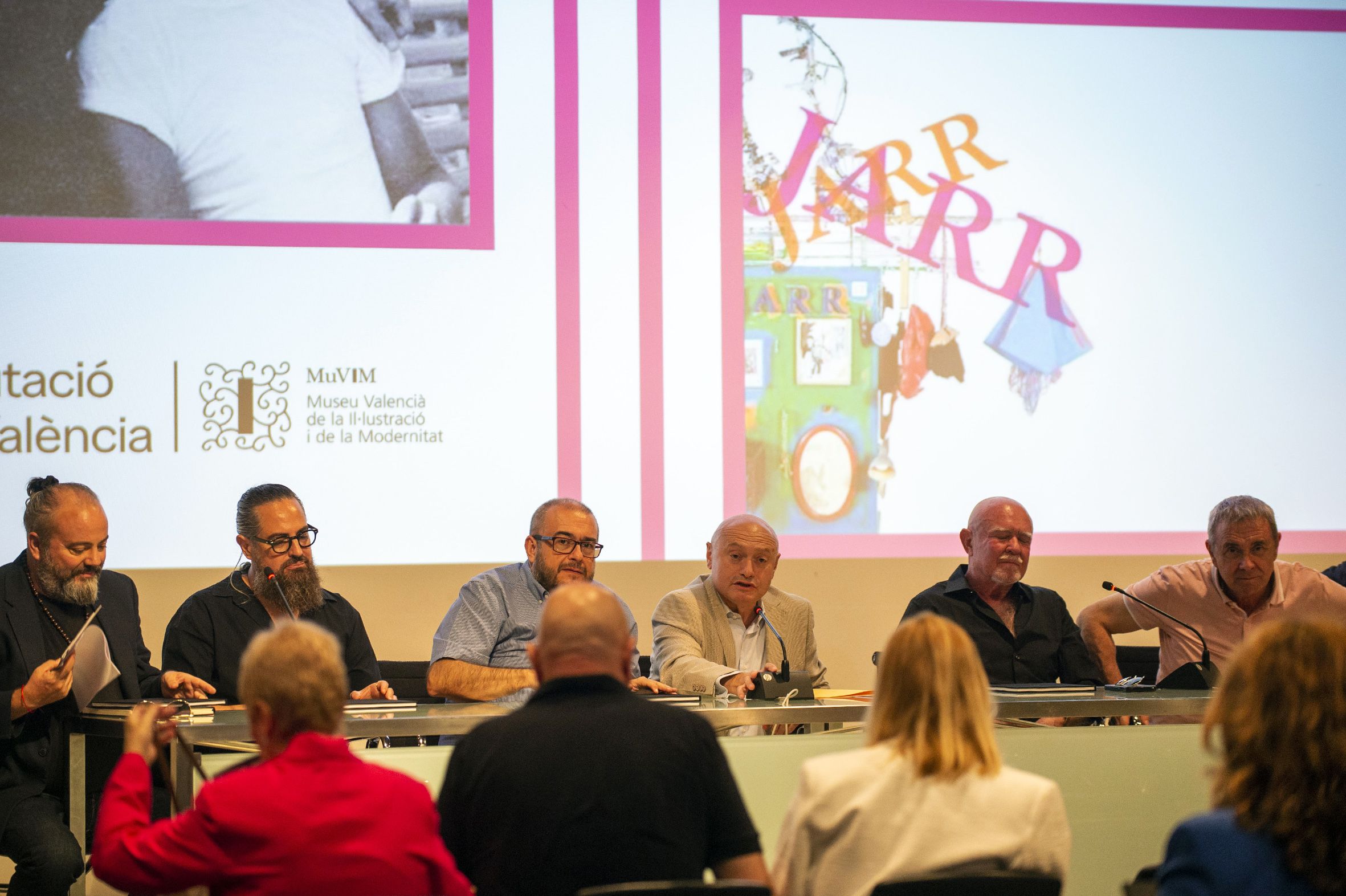 Presentación de la muestra ‘Eros clandestí’ y la instalación de JARR en el MuVIM