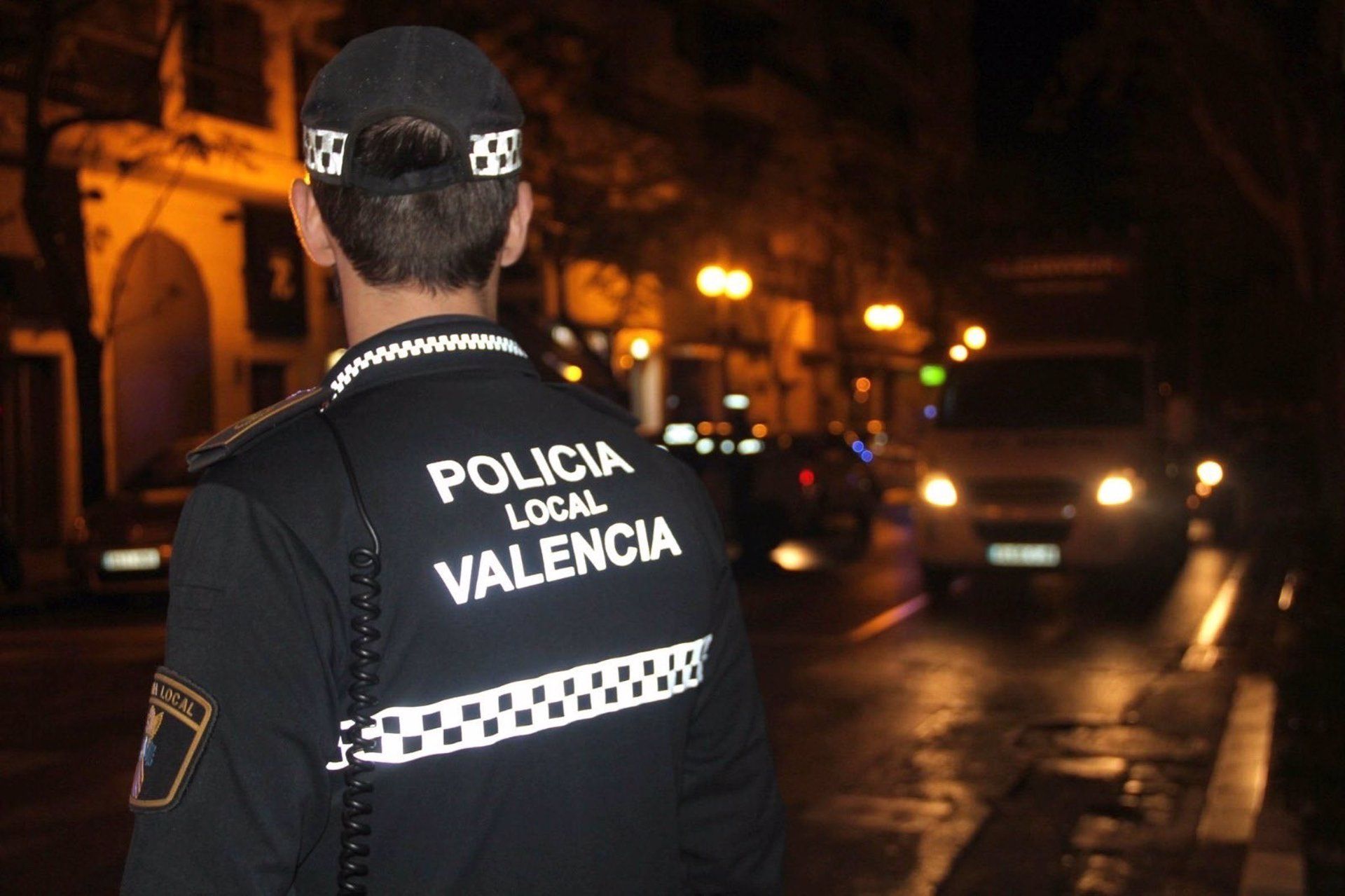 Imagen de archivo de un agente de la Policía Local de València