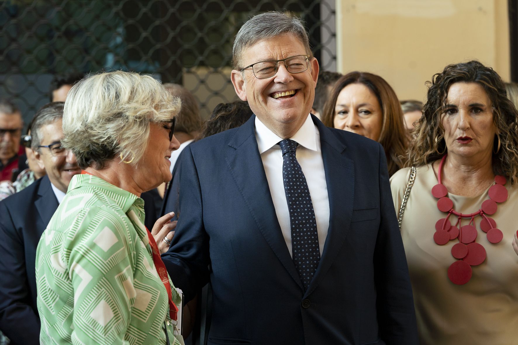 Entrega de distinciones por el 9 d'Octubre. Foto Xisco Navarro