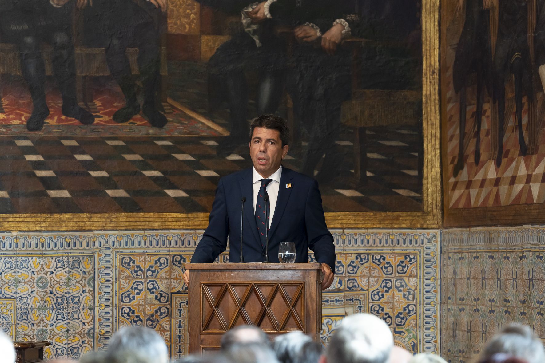 Entrega de distinciones por el 9 d'Octubre. Foto Xisco Navarro