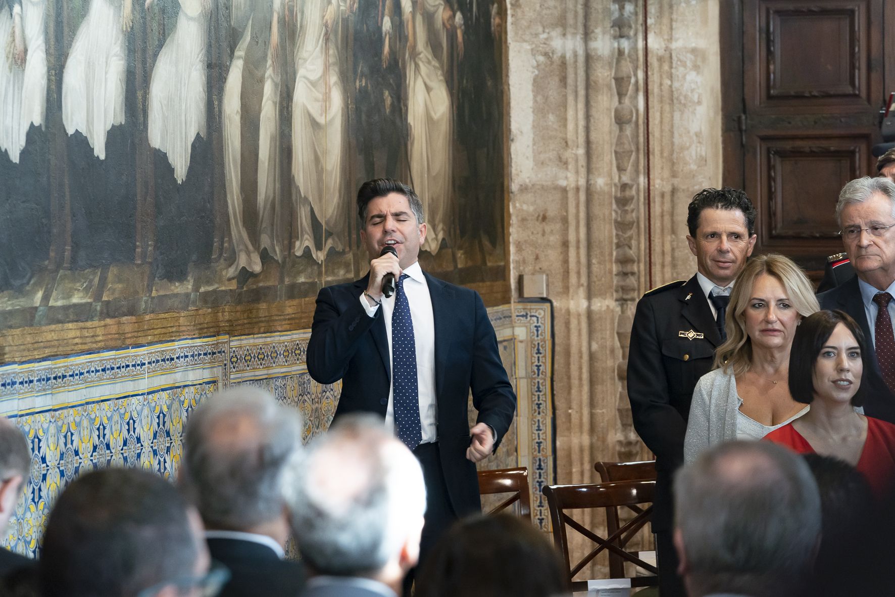 Entrega de distinciones por el 9 d'Octubre. Foto Xisco Navarro