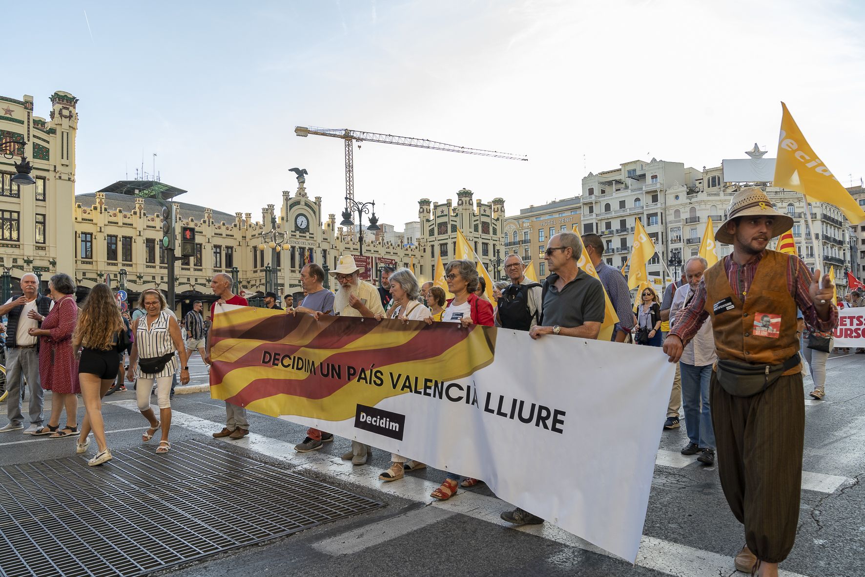 Manifestación 9 d'Octubre 2023. Foto Xisco Navarro