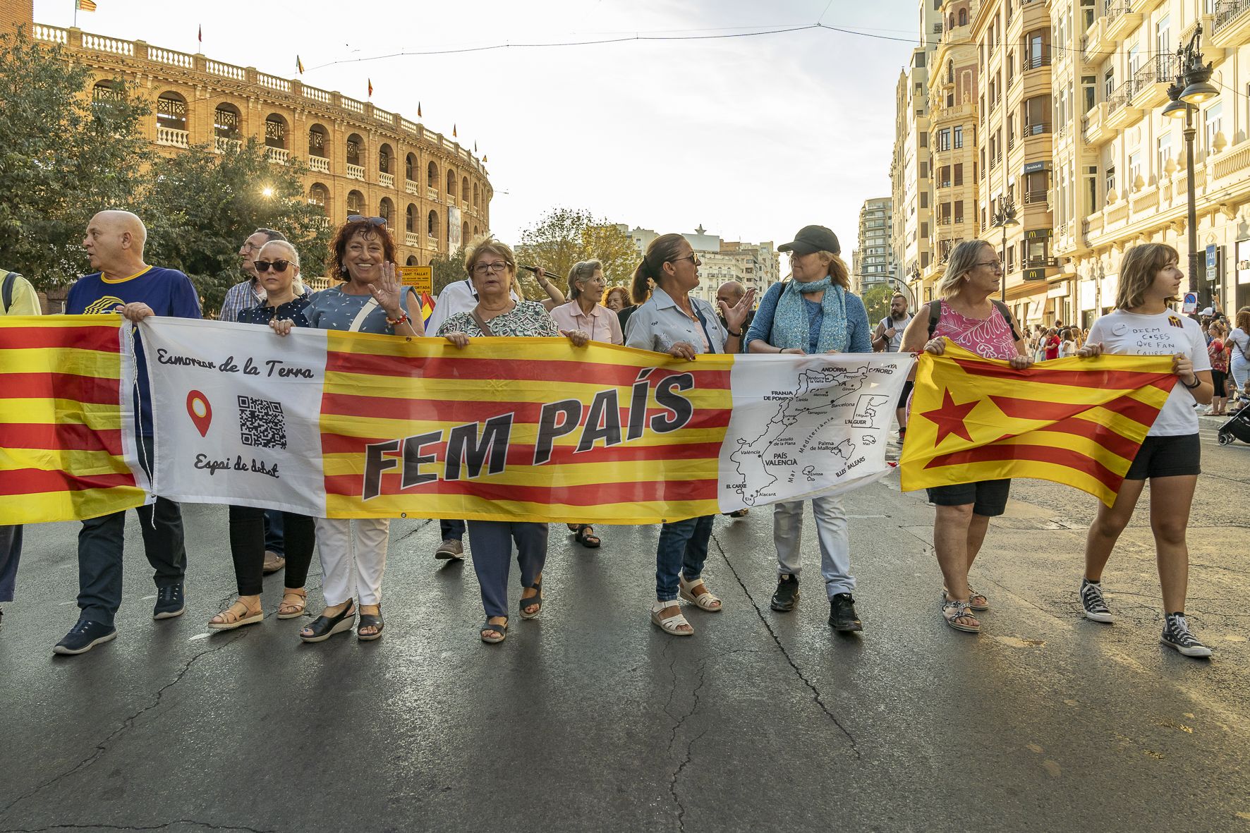 Manifestación 9 d'Octubre 2023. Foto Xisco Navarro