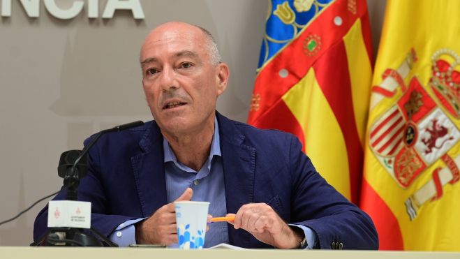 Jesús Carbonell, edil de Movilidad, durante la rueda de prensa de hoy
