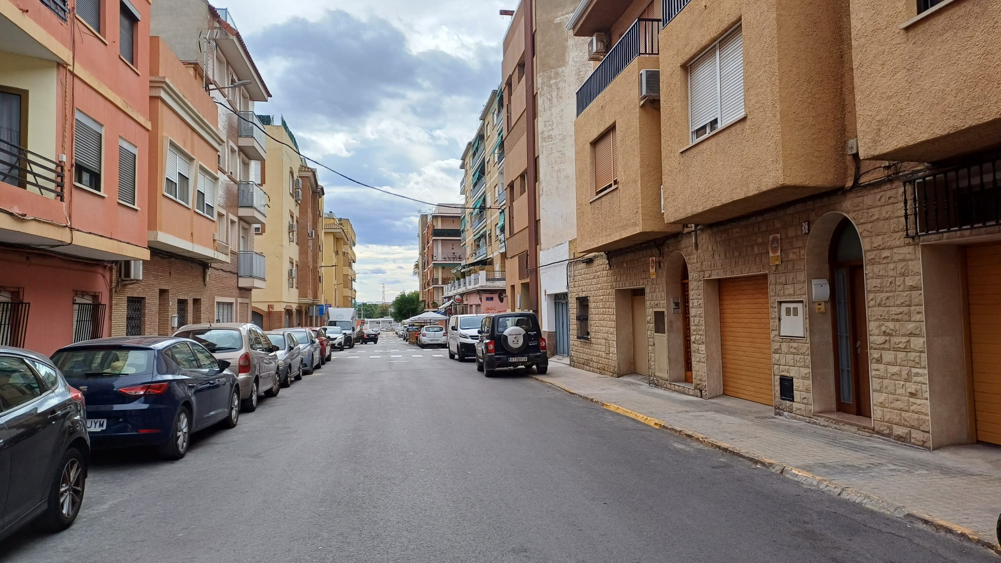 Calle Juan Bautista Benlloch de Paterna cruce con la calle Santísimo Cristo de la Fe