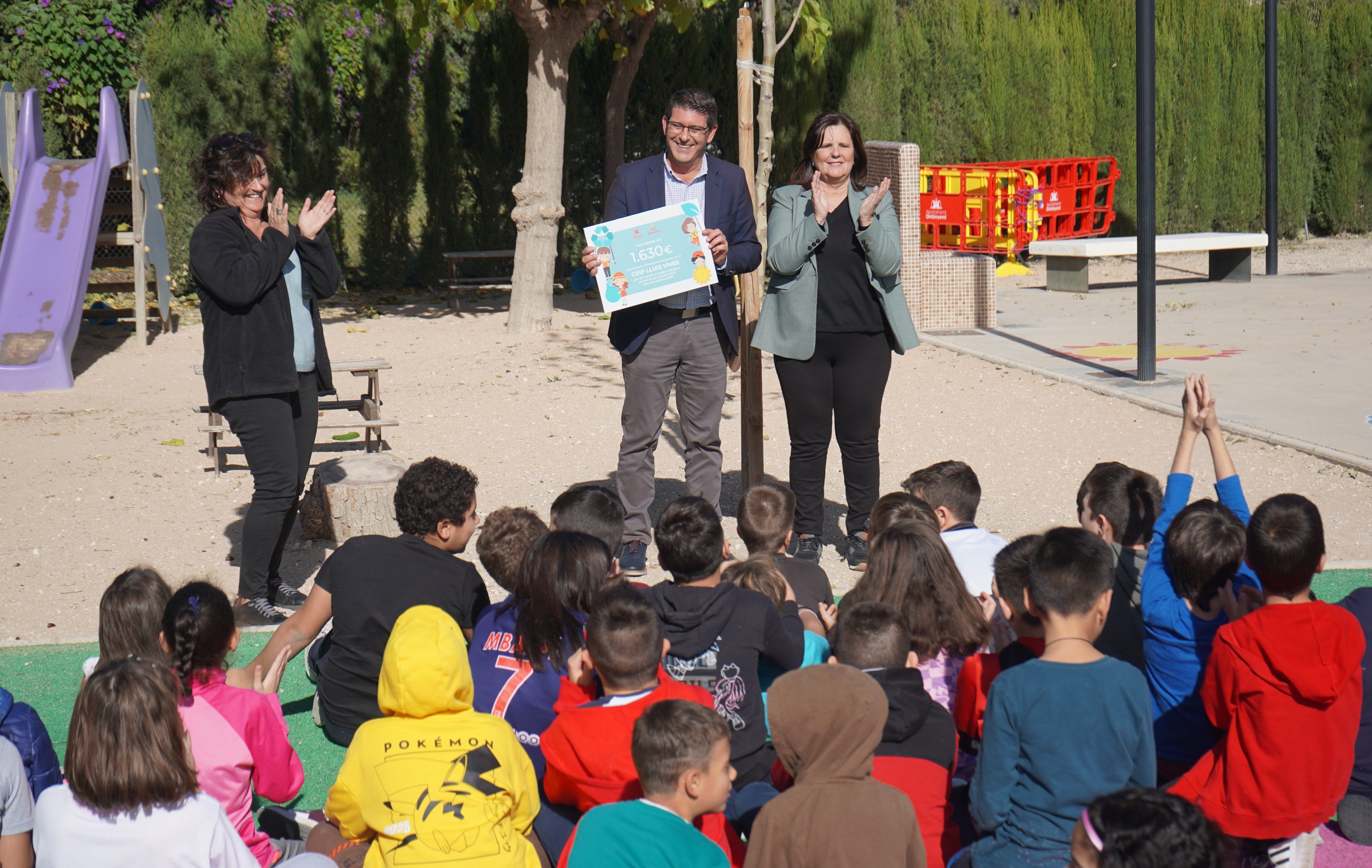 Jorge Rodríguez i Sayo Gandia en el CEIP Lluis Vives d'Ontinyent