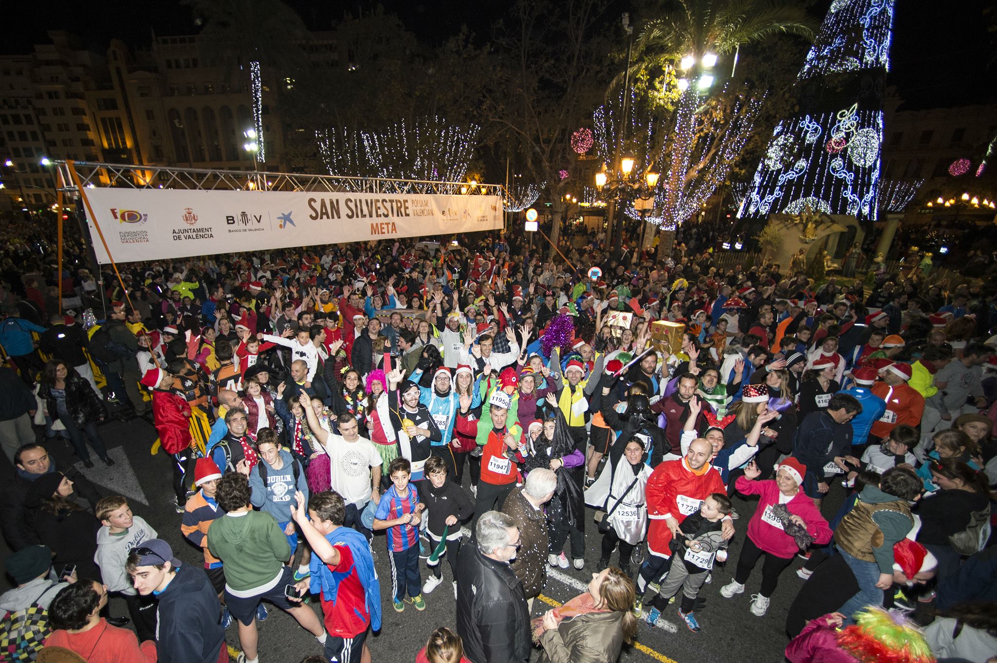 Participants a la carrera San Silvestre Popular de València 2022. Imatge: Fundació Esportiva Municipal